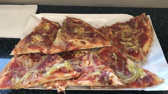 Pizzeria Schiaccinoteca Di Spampani